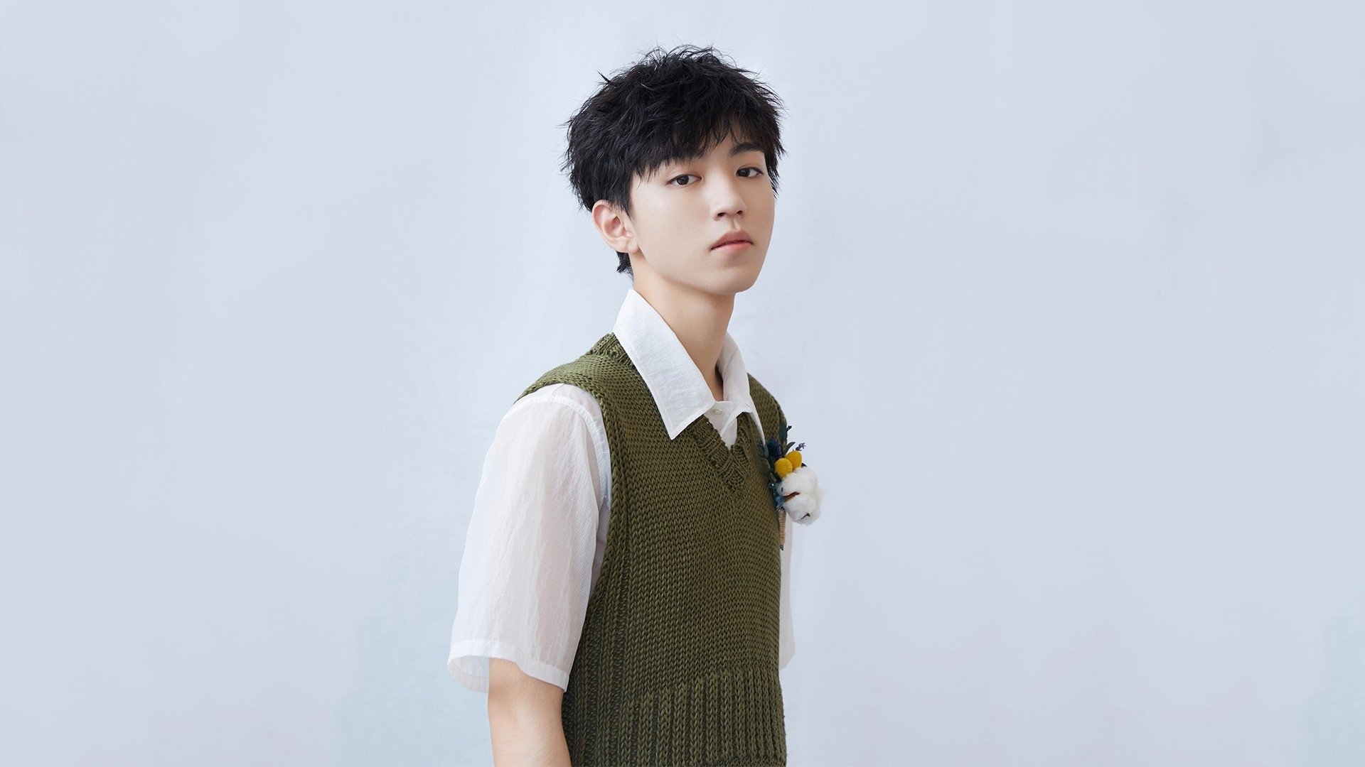 五大联赛球队是否在体能瓶颈期压缩中场布局，五大联赛球场容量排名